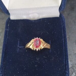Avon 10k Gold Diamond and Topaz Anniversary Women's Ring Size 7